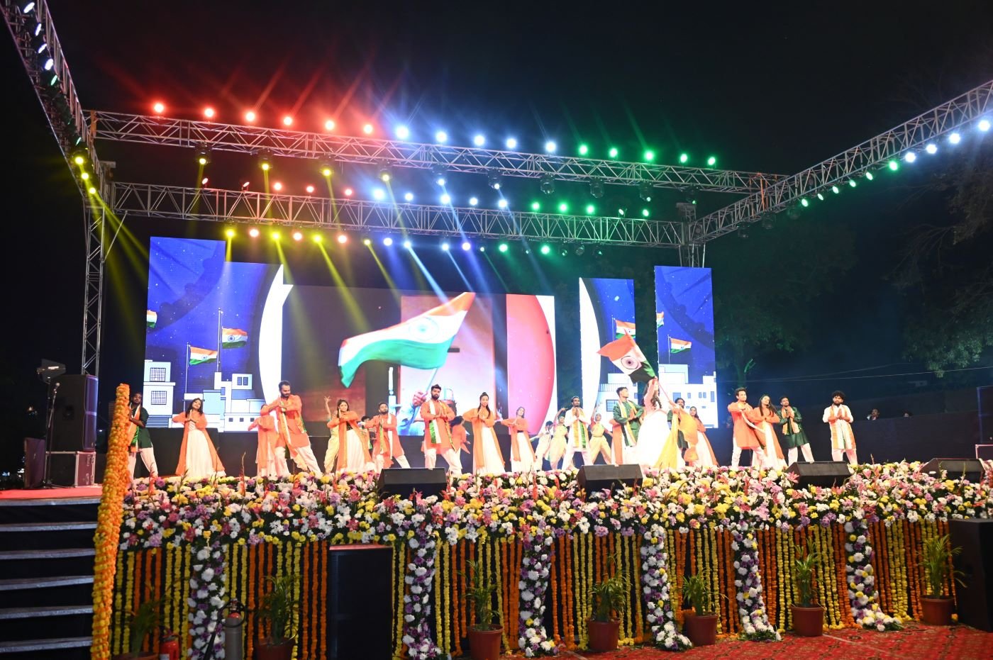 Stage Intelligent Lighting